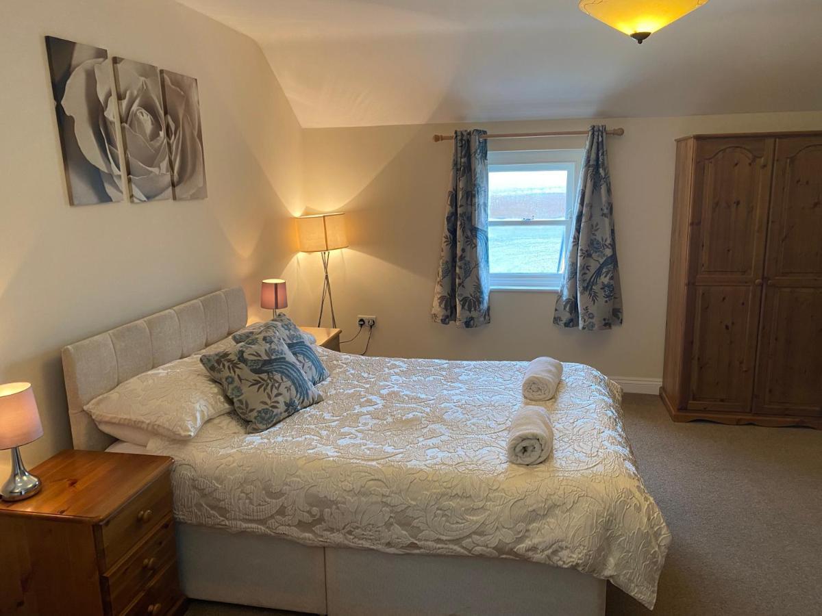 The Duke Of Edinburgh Inn Newgale エクステリア 写真