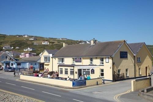 The Duke Of Edinburgh Inn Newgale エクステリア 写真